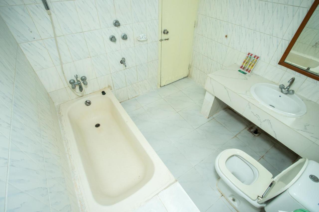 Hotel Mishuk コックスバザール エクステリア 写真