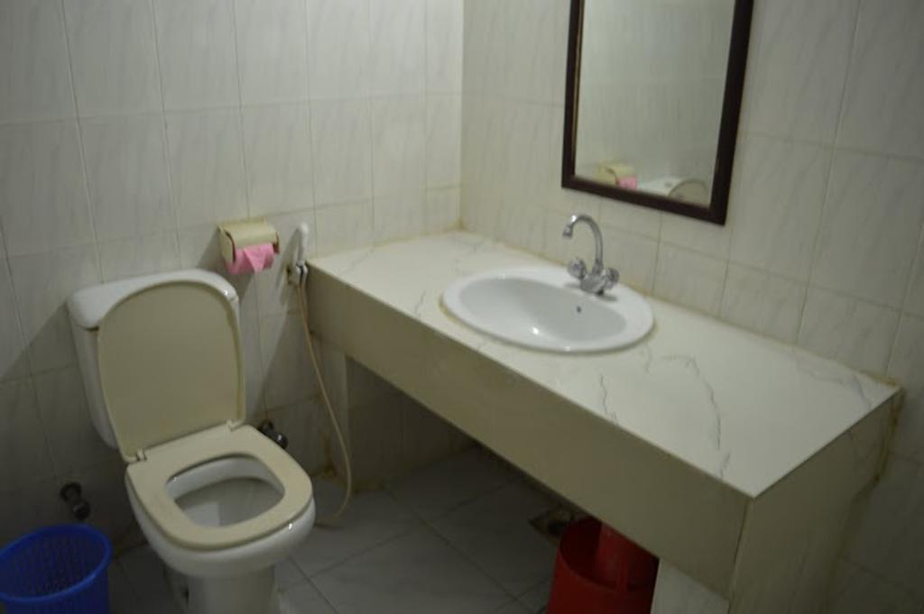 Hotel Mishuk コックスバザール エクステリア 写真