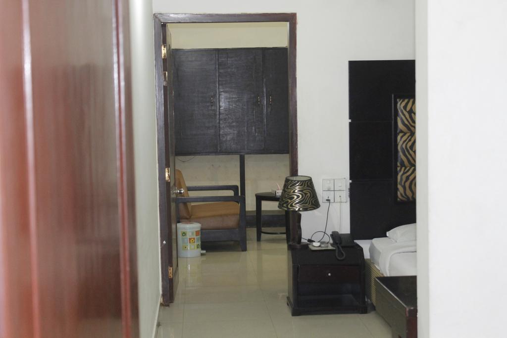 Hotel Mishuk コックスバザール エクステリア 写真